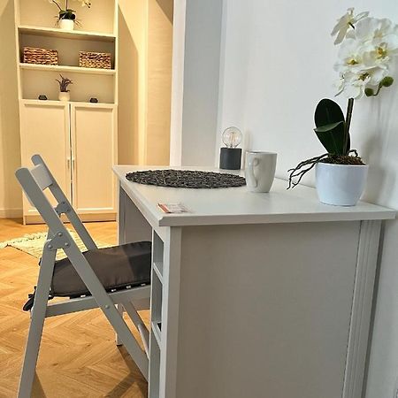Cozy, Quiet Place Near Belvedere Wien מראה חיצוני תמונה